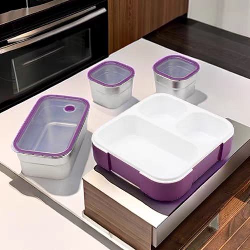 3 grid bento boxes with lunch bag