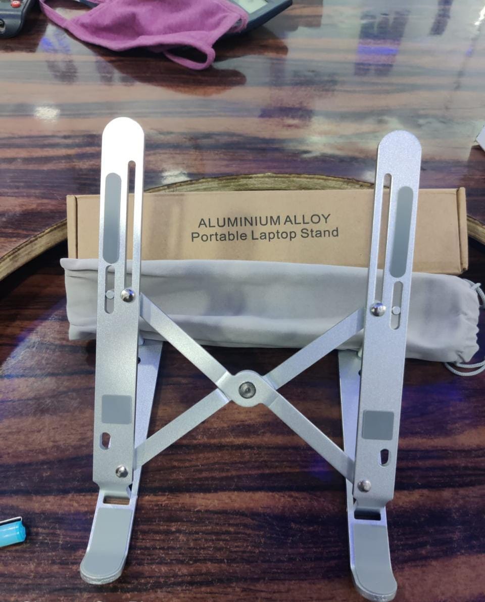 Laptop stand (metal)
